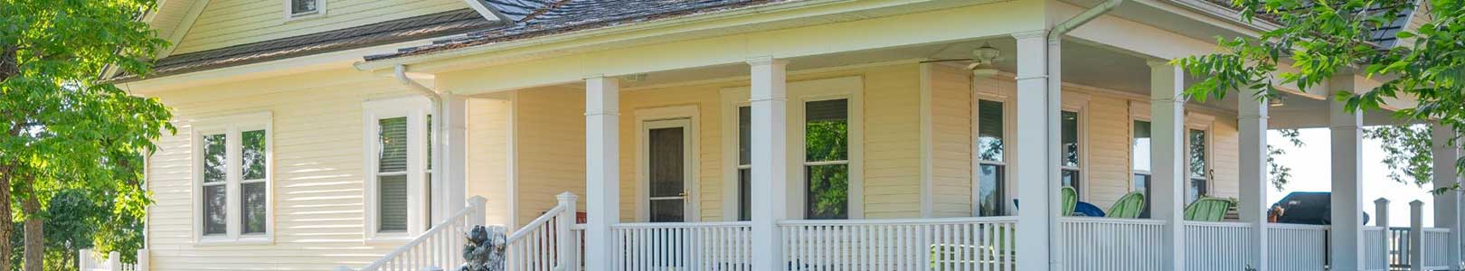 House with Vinyl Windows Genesis Line