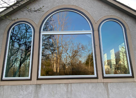 Multi-window arched windows